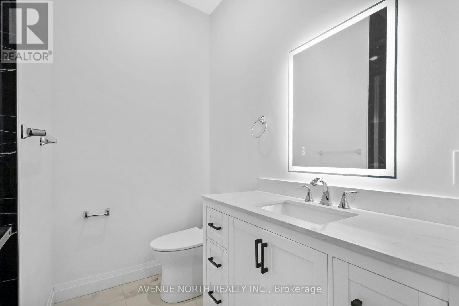 204-436 Athlone Avenue, Ottawa, ON, K1Z 5M7 - 8