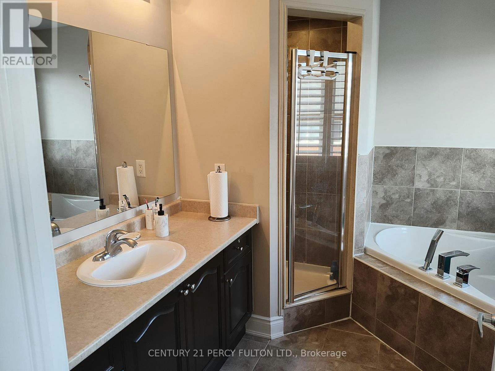 21 Bowkett Drive, Richmond Hill, ON, L4E 0J7 - 12