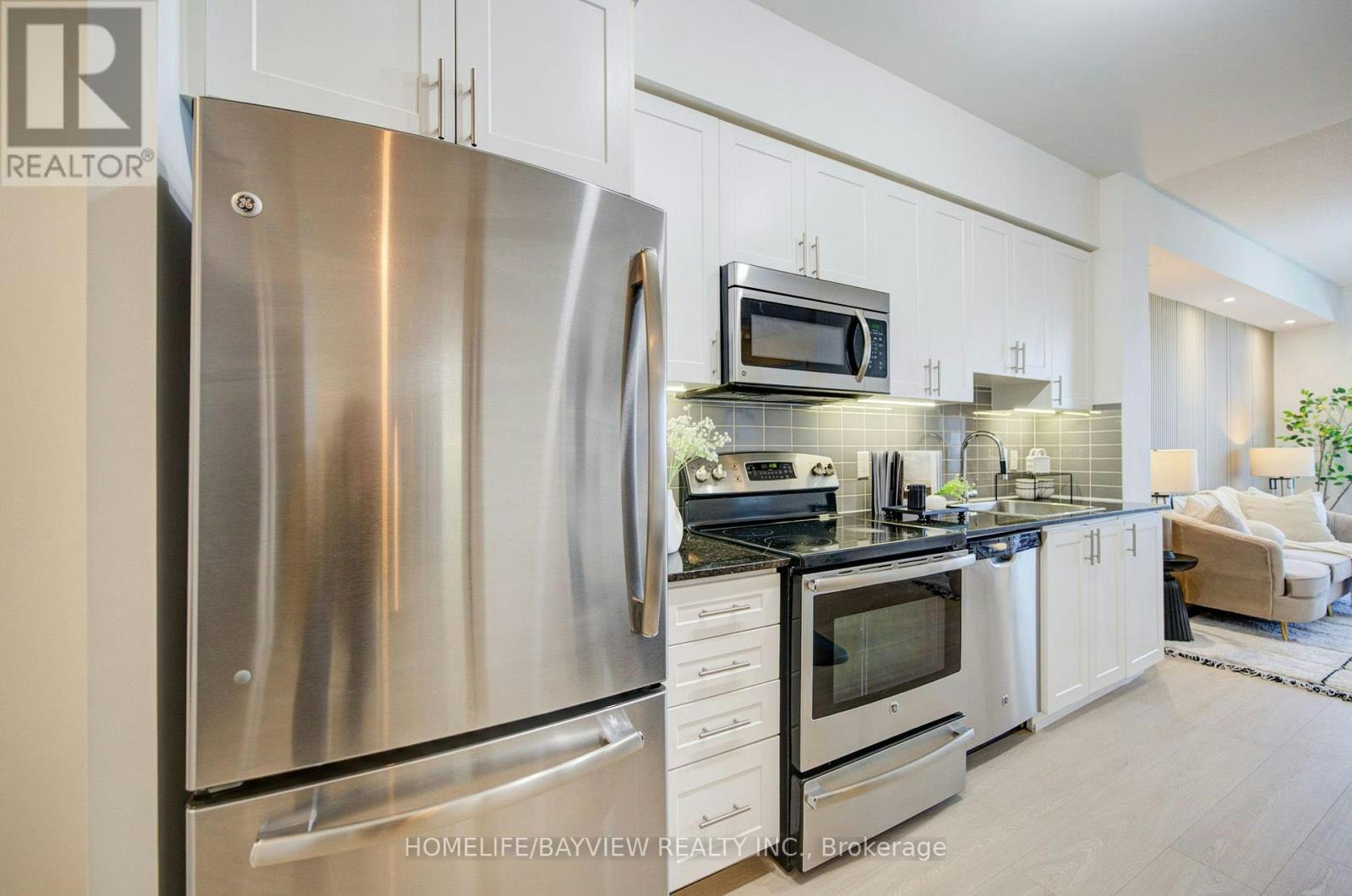 2409-7171 Yonge Street, Vaughan, ON, L3T 0C5 - 11