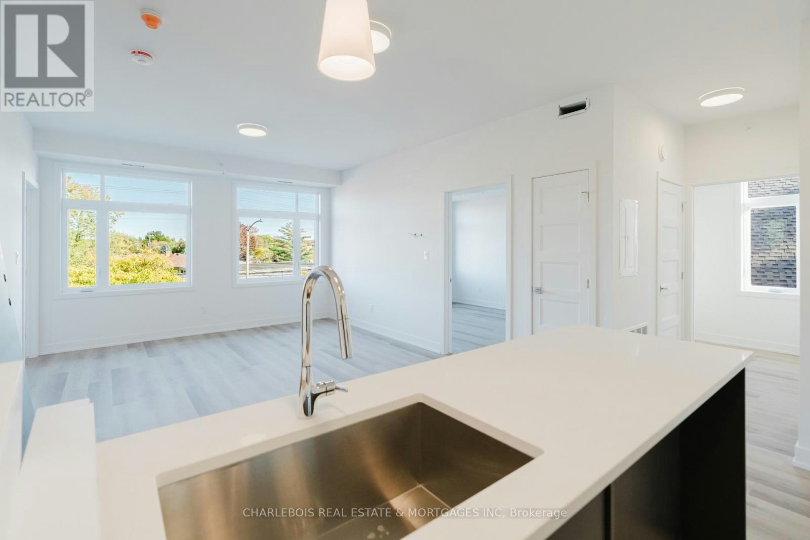 C-830 St Laurent Boulevard, Ottawa, ON, K1K 3A9 - 13