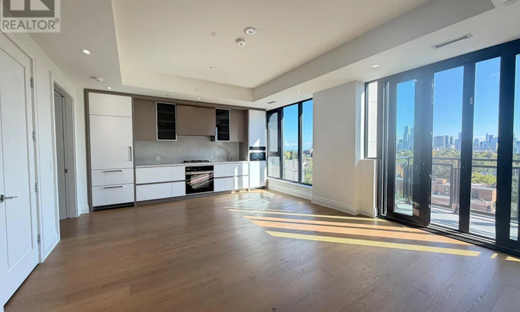 806-2 Forest Hill Road