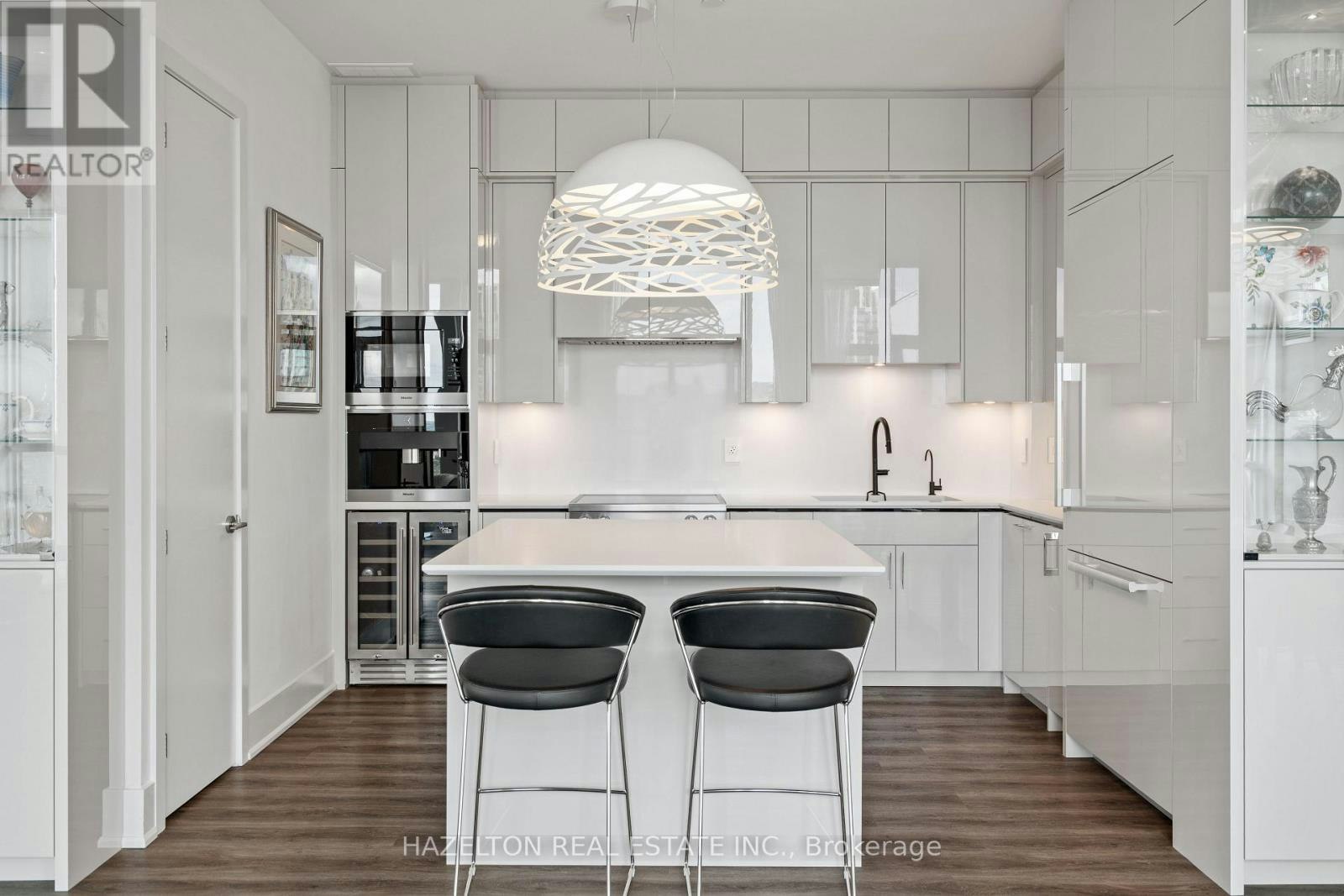 1486 Bathurst Street, Toronto, ON, M5P 3G9 - 24