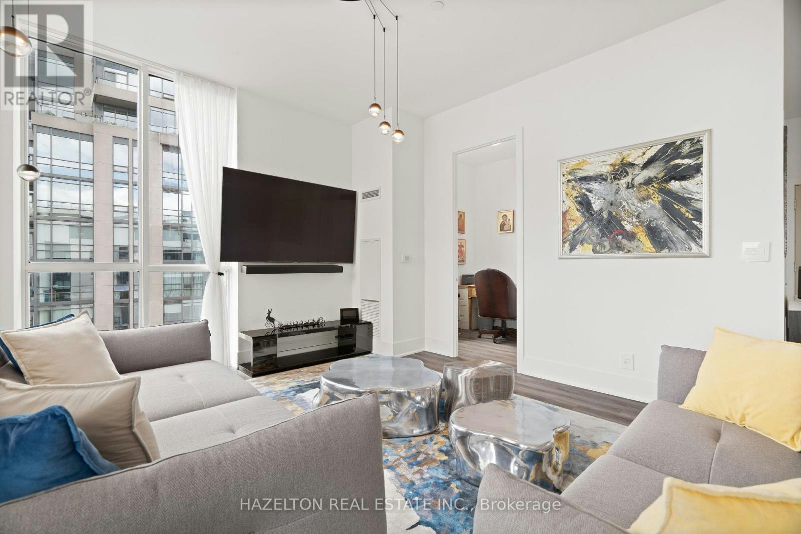 1486 Bathurst Street, Toronto, ON, M5P 3G9 - 5