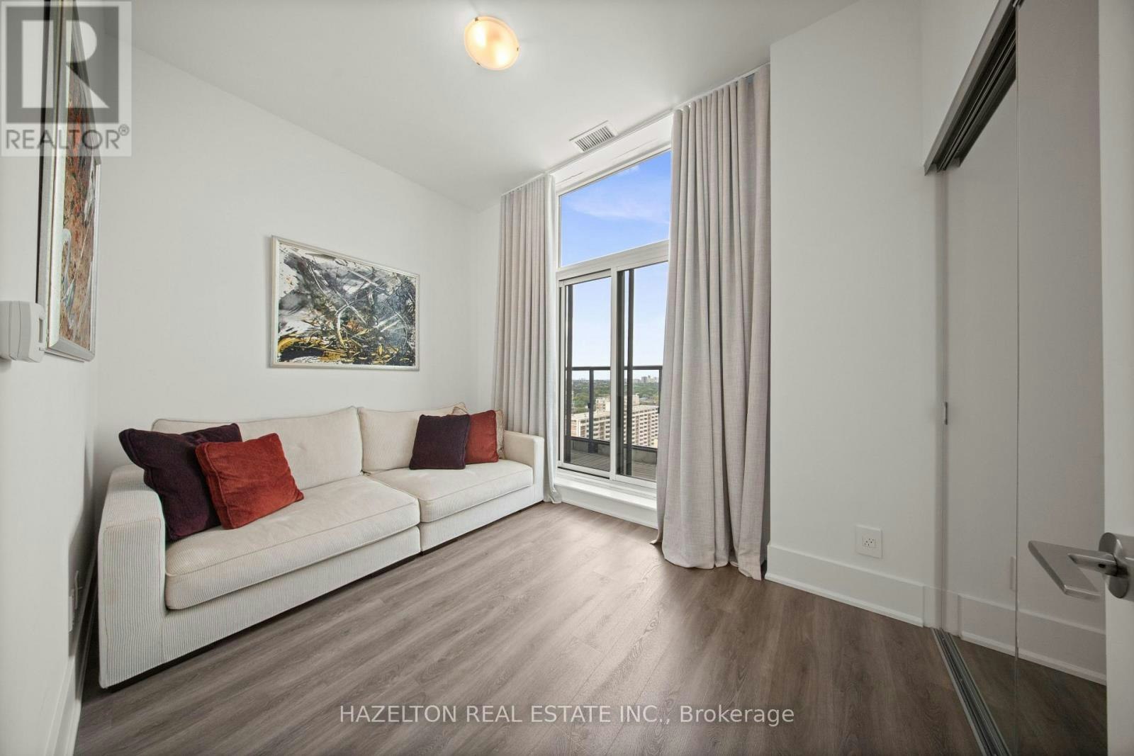 1486 Bathurst Street, Toronto, ON, M5P 3G9 - 48