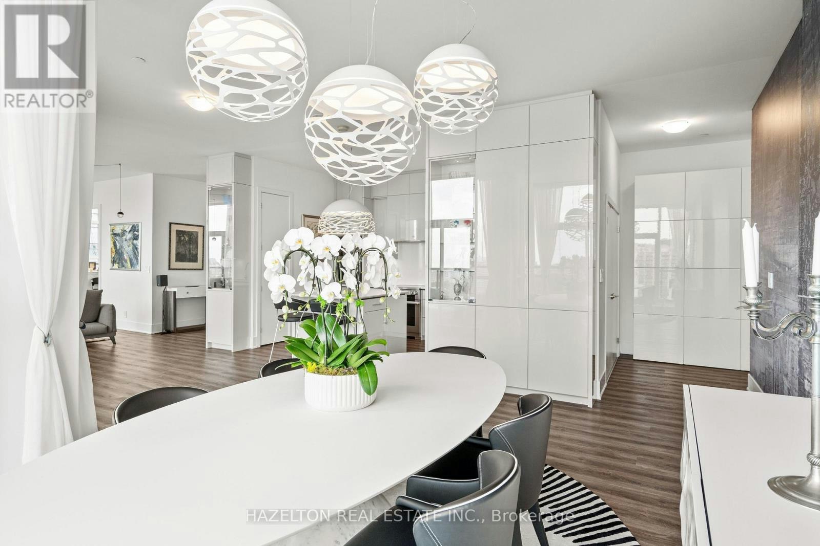 1486 Bathurst Street, Toronto, ON, M5P 3G9 - 21
