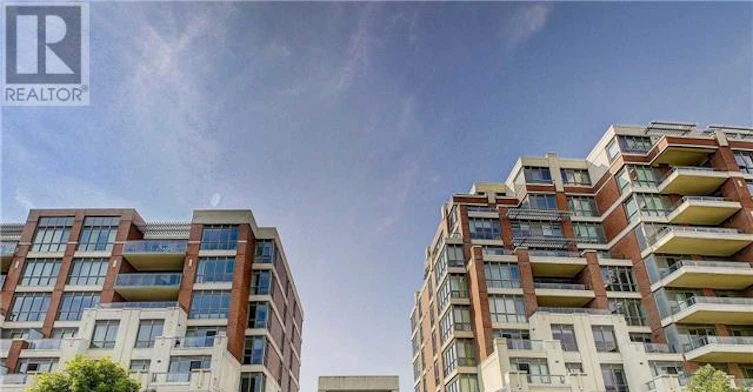 401-1 Upper Duke Crescent, Markham, ON, L6G 0B6
