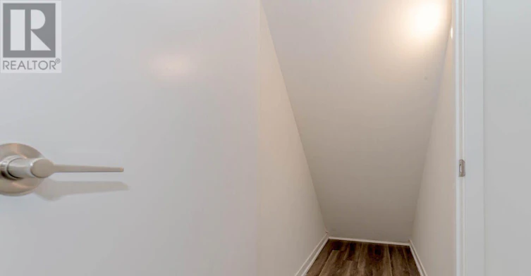 5-11 Honeycrisp Crescent, Vaughan, ON, L4K 0N6 - 11