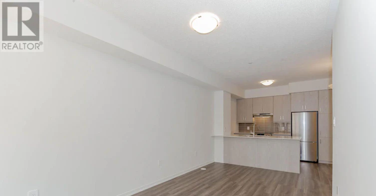 5-11 Honeycrisp Crescent, Vaughan, ON, L4K 0N6 - 4
