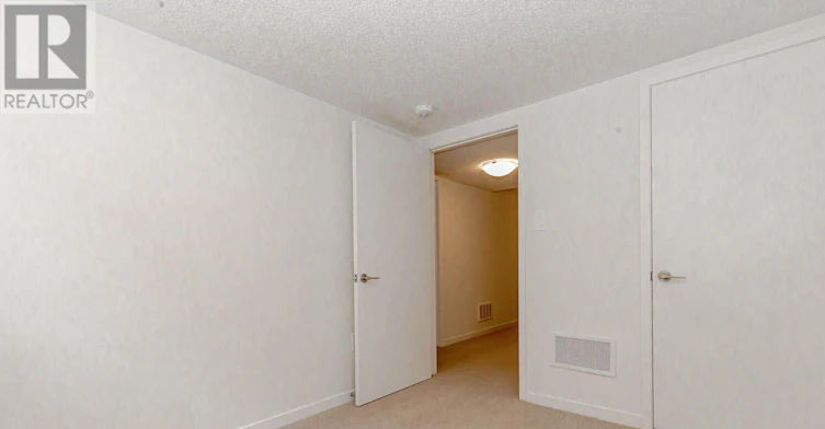 5-11 Honeycrisp Crescent, Vaughan, ON, L4K 0N6 - 15
