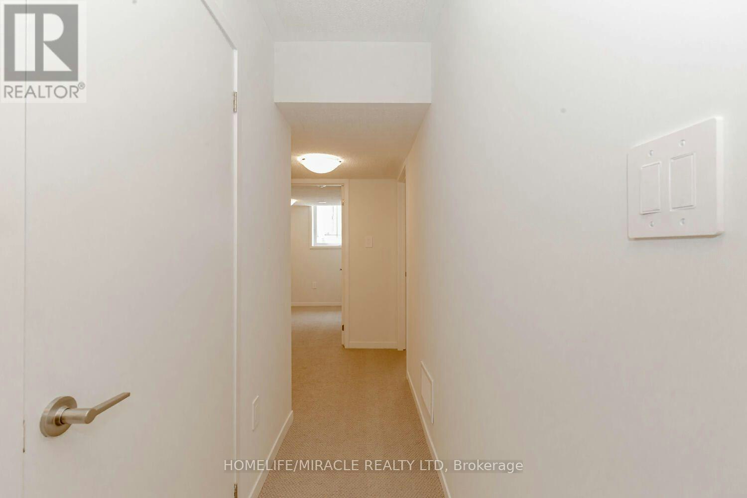 5-11 Honeycrisp Crescent, Vaughan, ON, L4K 0N6 - 14