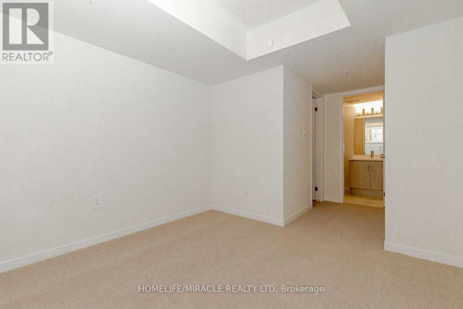 5-11 Honeycrisp Crescent, Vaughan, ON, L4K 0N6 - 16