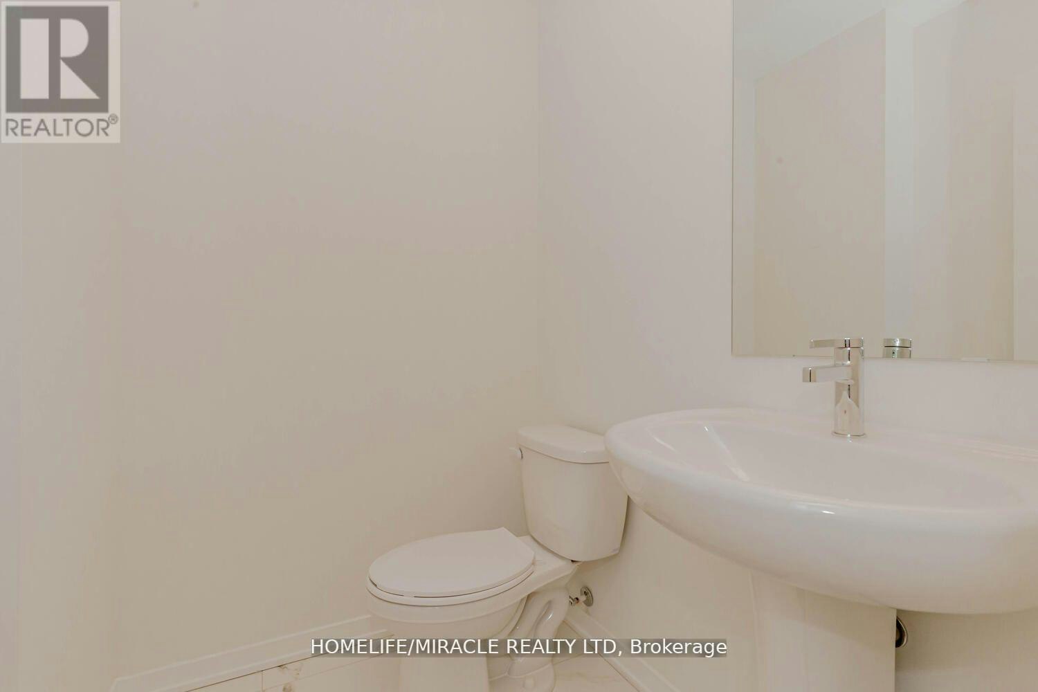 5-11 Honeycrisp Crescent, Vaughan, ON, L4K 0N6 - 18