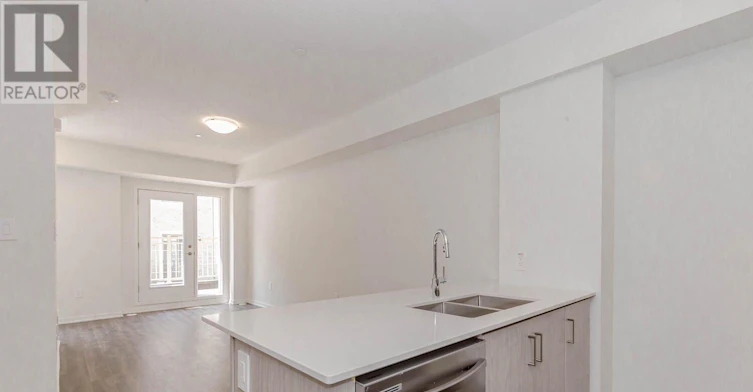 5-11 Honeycrisp Crescent, Vaughan, ON, L4K 0N6 - 10