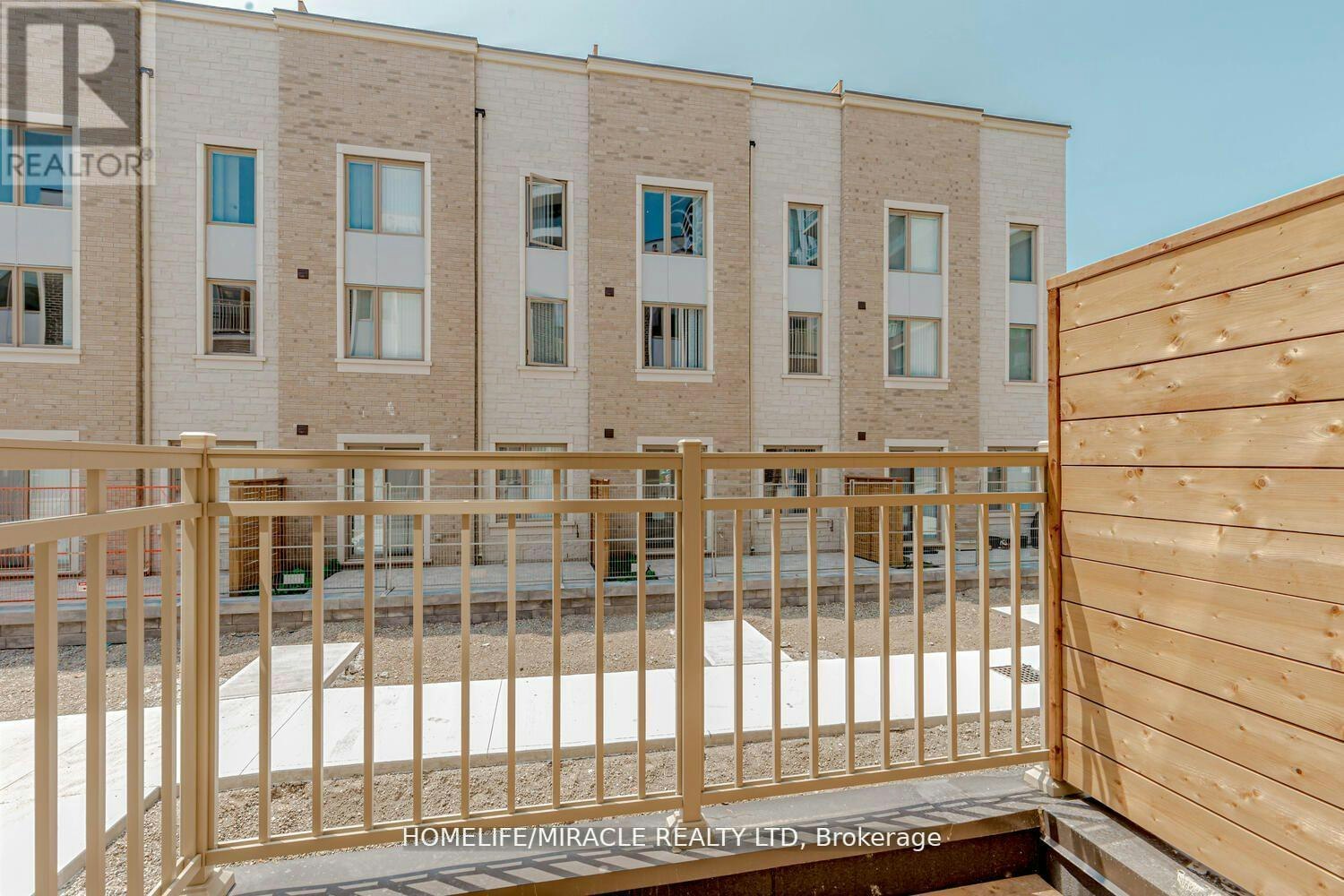 5-11 Honeycrisp Crescent, Vaughan, ON, L4K 0N6 - 21