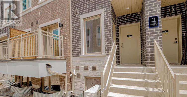 5-11 Honeycrisp Crescent, Vaughan, ON, L4K 0N6 - 2