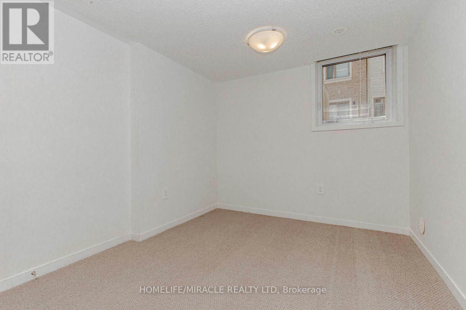 5-11 Honeycrisp Crescent, Vaughan, ON, L4K 0N6 - 17