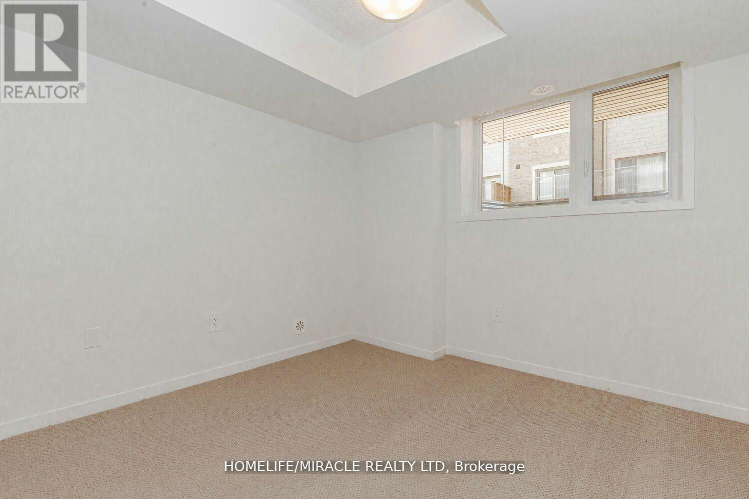 5-11 Honeycrisp Crescent, Vaughan, ON, L4K 0N6 - 12