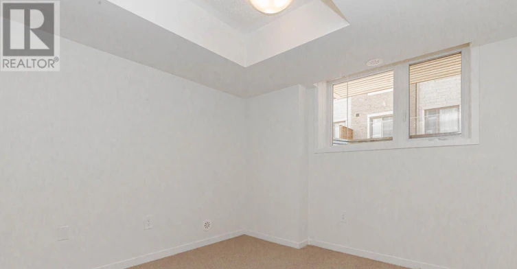 5-11 Honeycrisp Crescent, Vaughan, ON, L4K 0N6 - 12