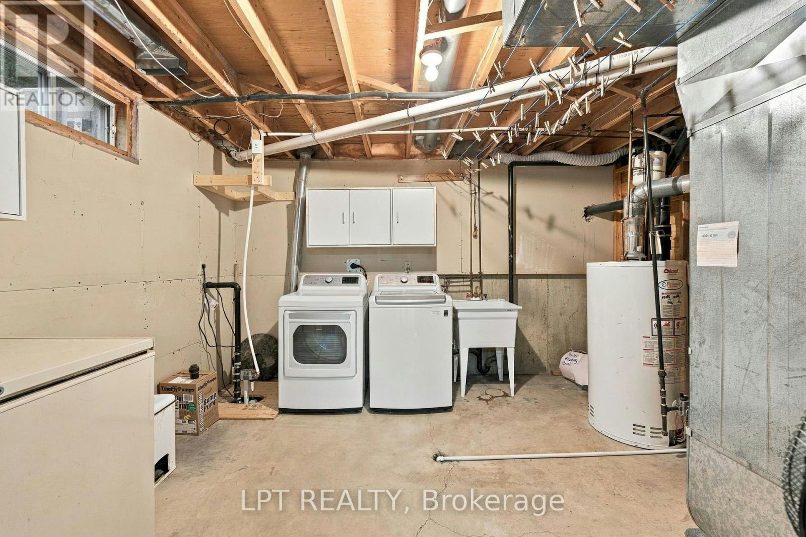 254 Victoria Street, North Middlesex, ON, N0M 2K0 - 32