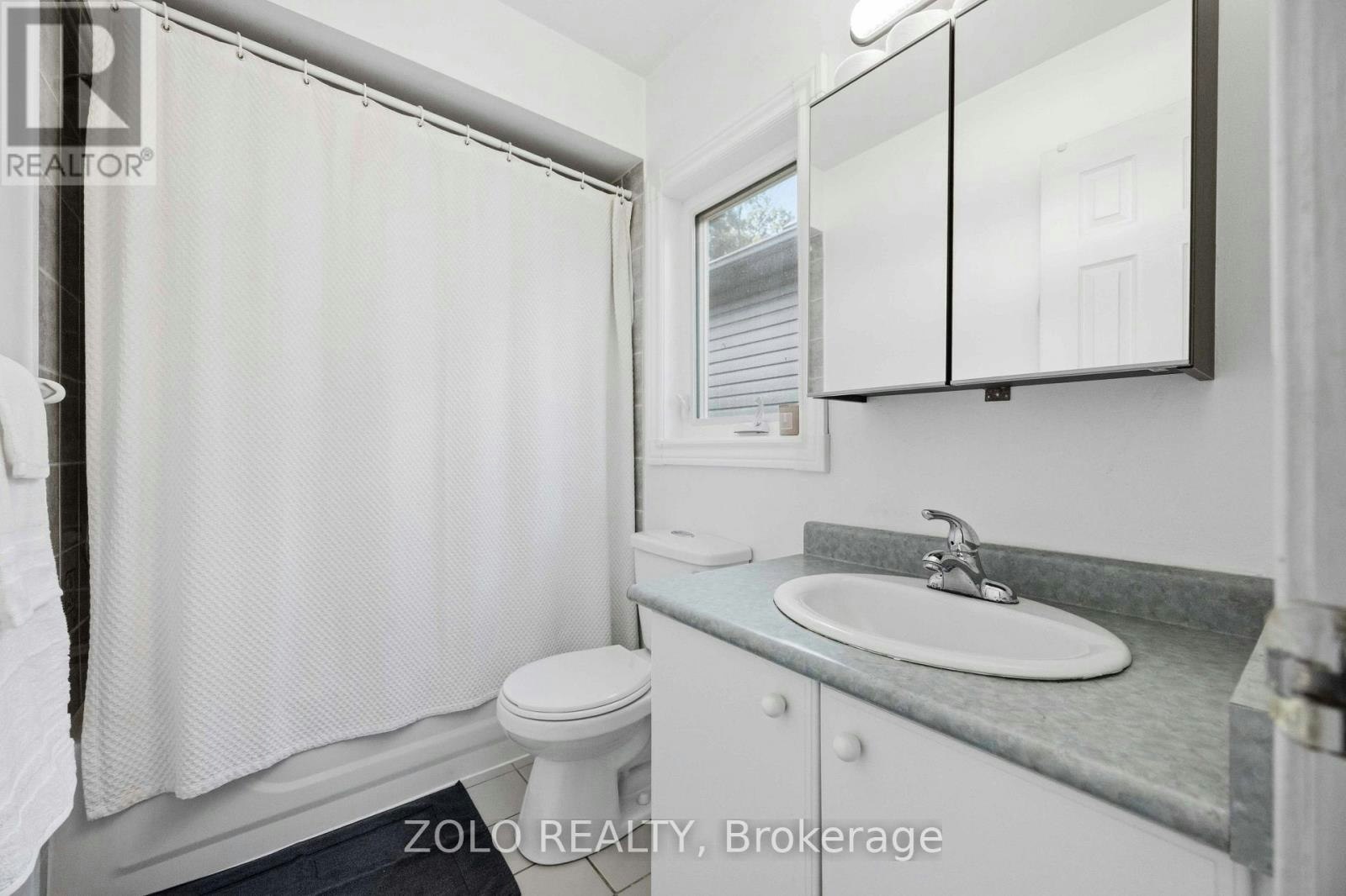 82 Piperbrook Crescent, Toronto, ON, M1E 5G9 - 11