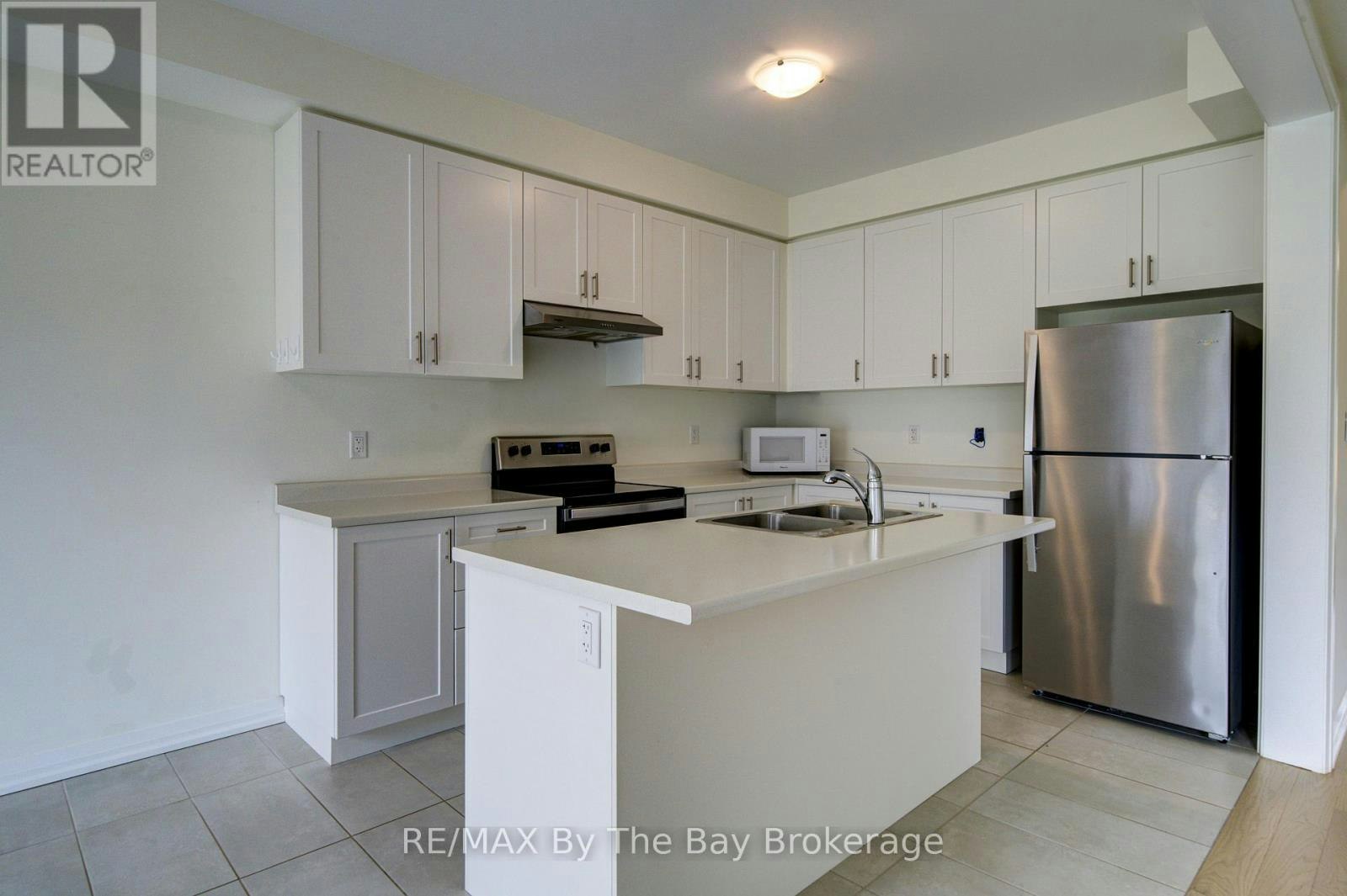 73 Federica Crescent, Wasaga Beach, ON, L9Z 0N5 - 14