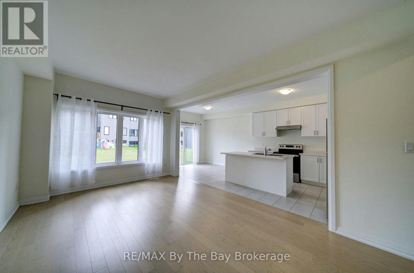 73 Federica Crescent, Wasaga Beach, ON, L9Z 0N5 - 12