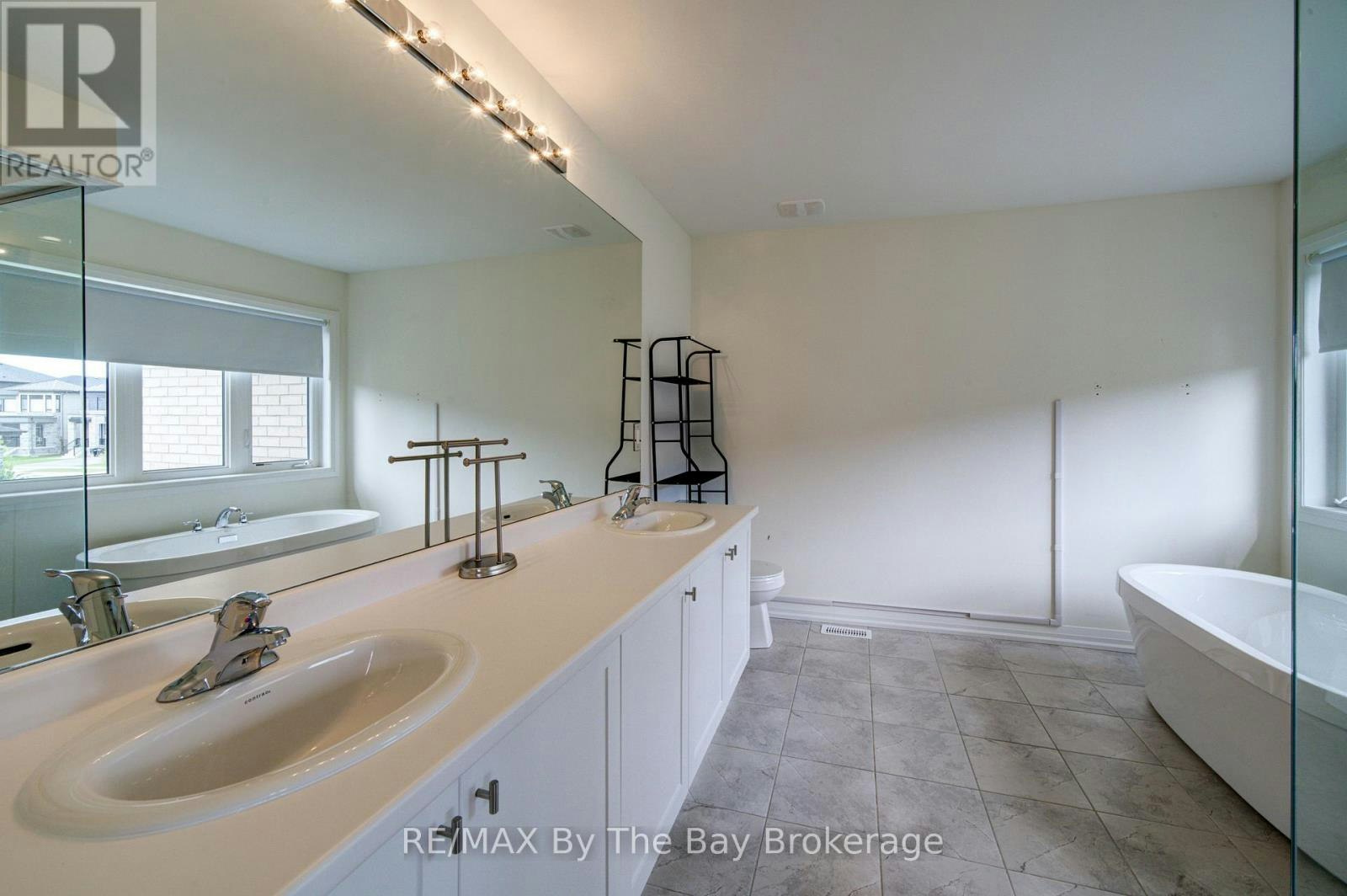 73 Federica Crescent, Wasaga Beach, ON, L9Z 0N5 - 25