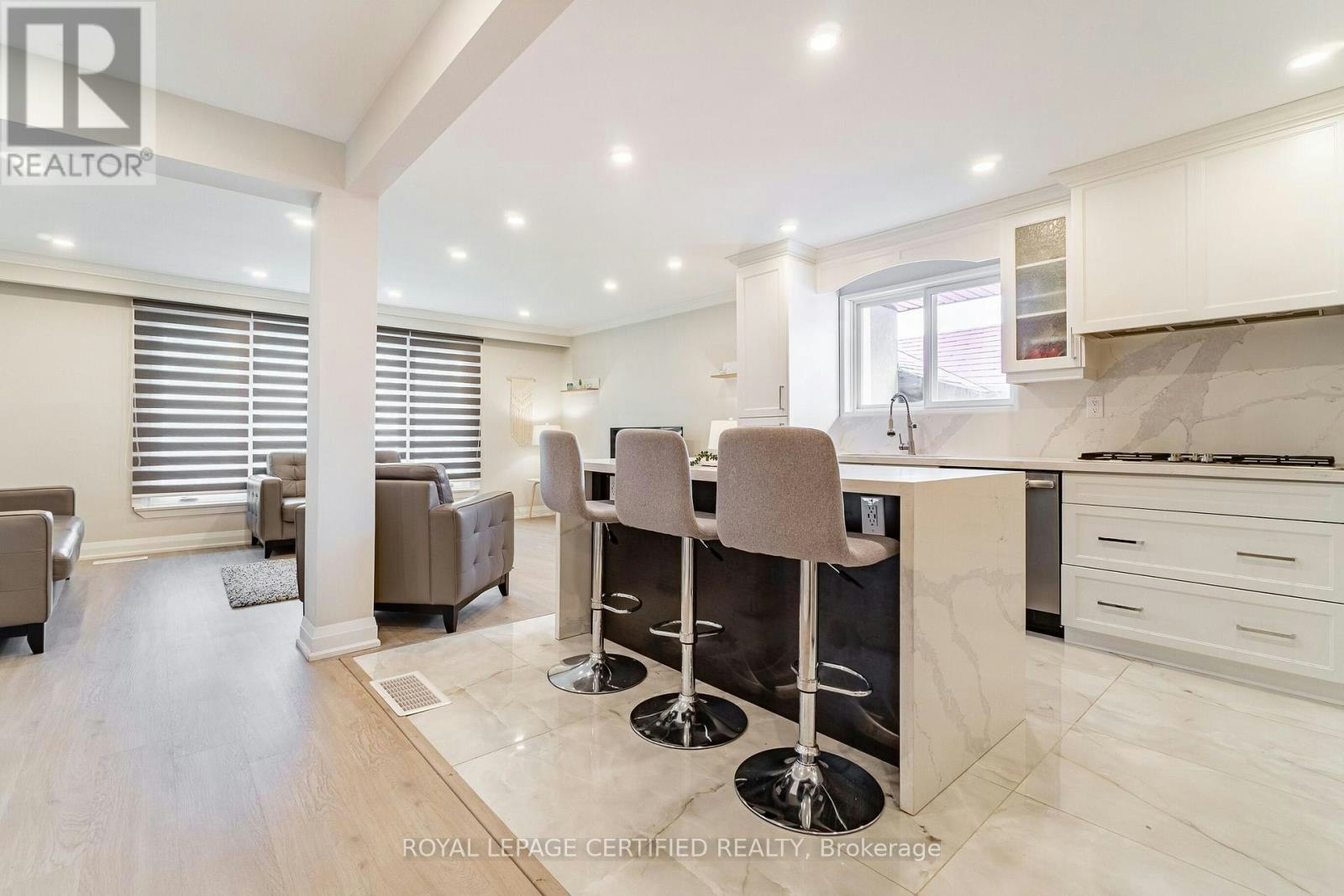 MAIN-604 Wildwood Drive, Oakville, ON, L6K 1V3 - 14