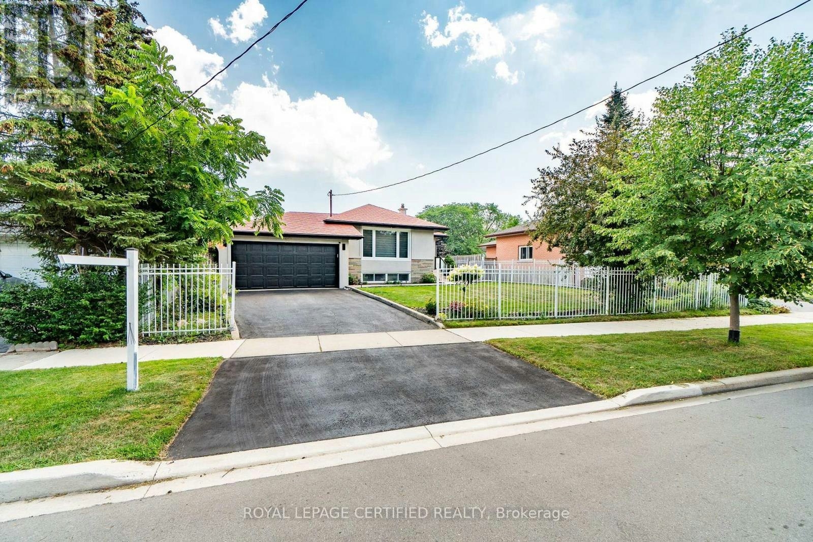 MAIN-604 Wildwood Drive, Oakville, ON, L6K 1V3 - 2