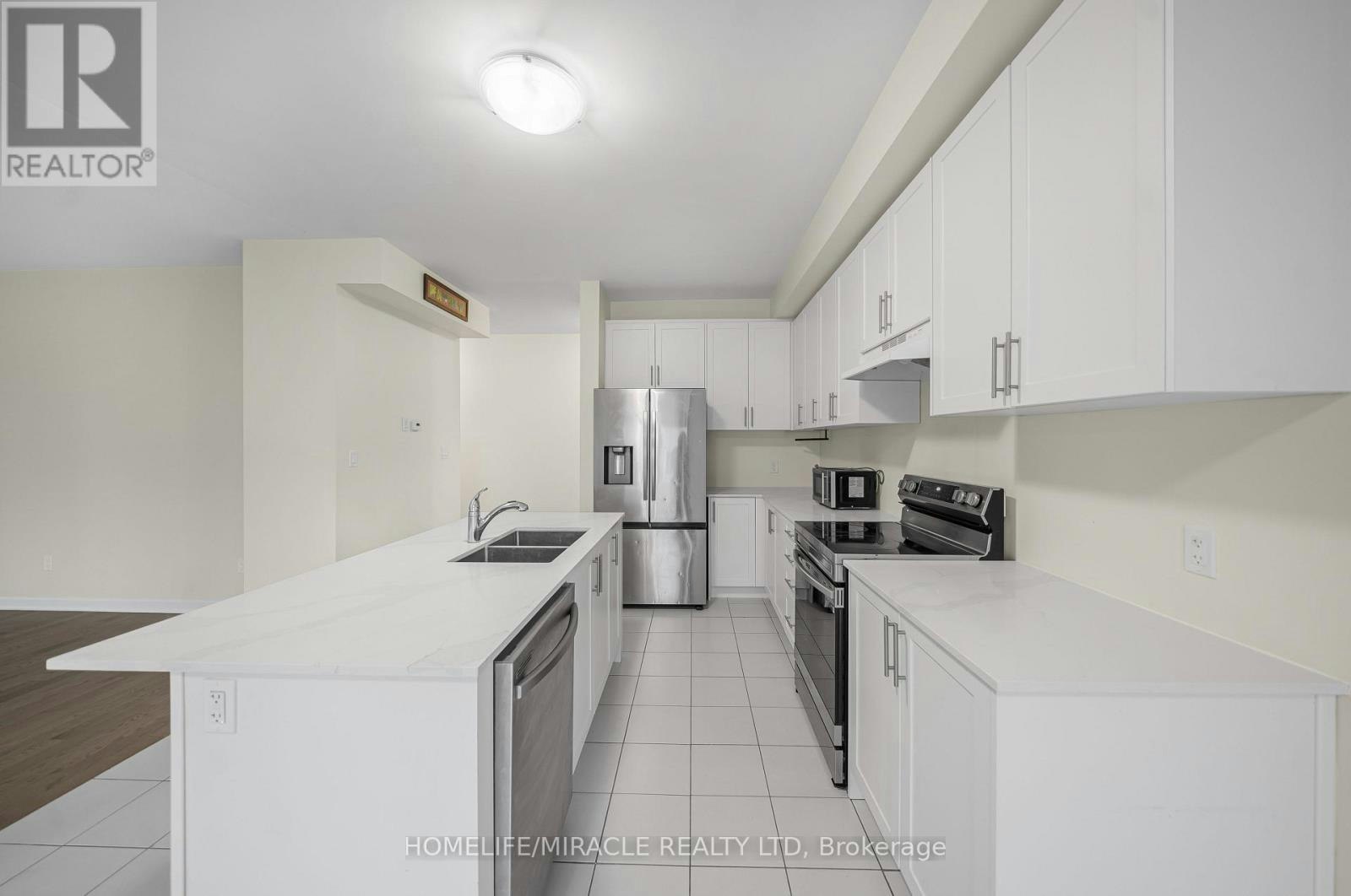 107 Oakmont Drive, Loyalist, ON, K0H 1G0 - 8