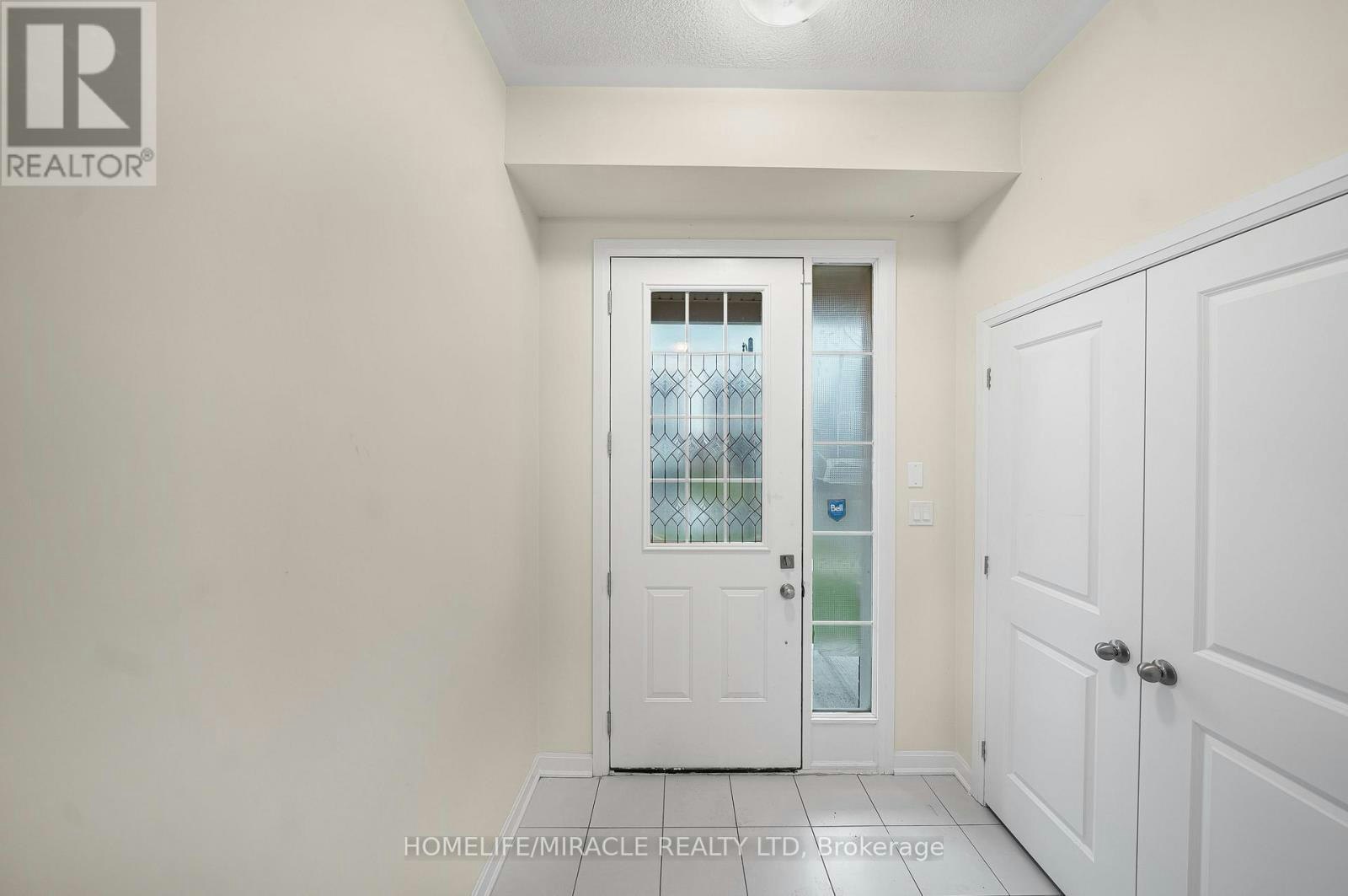 107 Oakmont Drive, Loyalist, ON, K0H 1G0 - 4