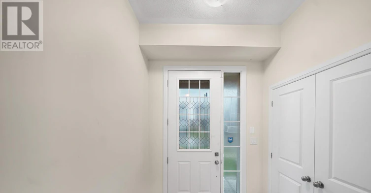 107 Oakmont Drive, Loyalist, ON, K0H 1G0 - 4