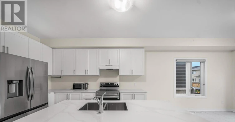 107 Oakmont Drive, Loyalist, ON, K0H 1G0 - 7