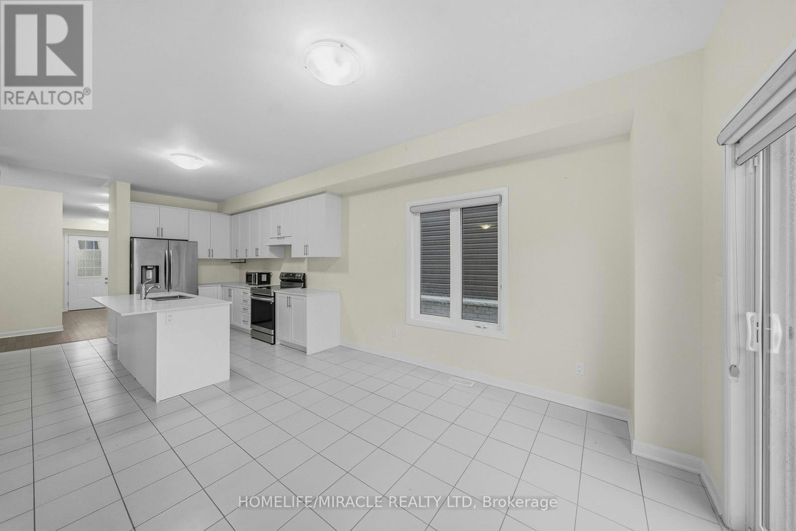 107 Oakmont Drive, Loyalist, ON, K0H 1G0 - 10