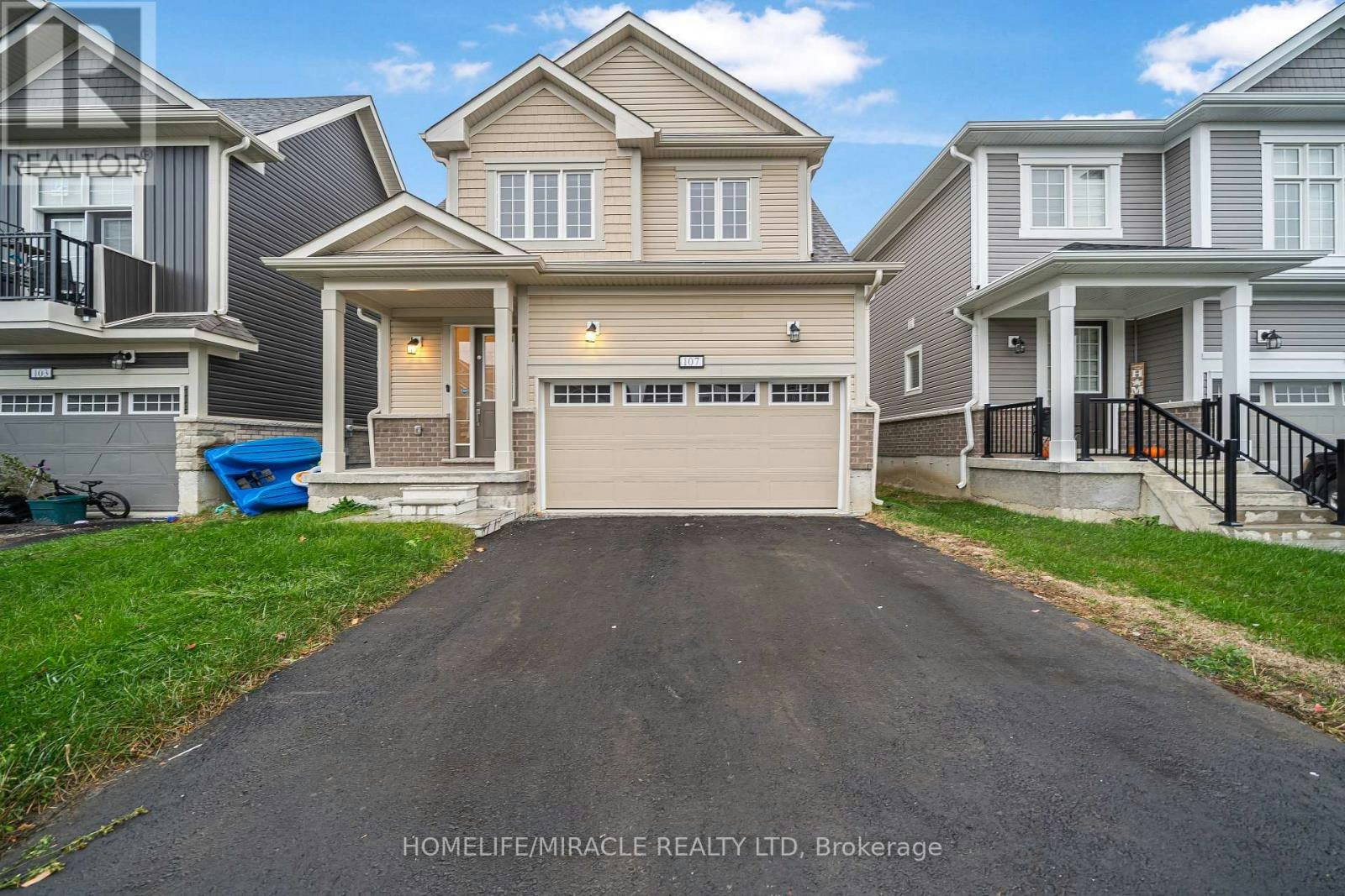 107 Oakmont Drive, Loyalist, ON, K0H 1G0 - 2