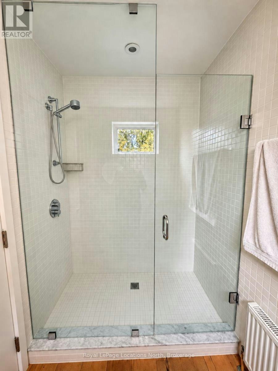 21 Buckingham Boulevard, Clearview, ON, L9Y 3Y9 - 24