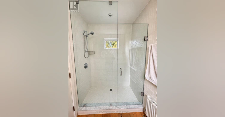 21 Buckingham Boulevard, Clearview, ON, L9Y 3Y9 - 24