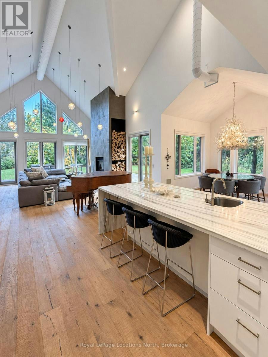 21 Buckingham Boulevard, Clearview, ON, L9Y 3Y9 - 6