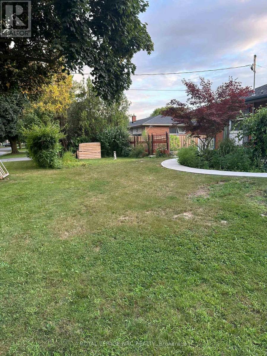 LOWER-35 O'mara Drive, St. Catharines, ON, L2M 1V3 - 2