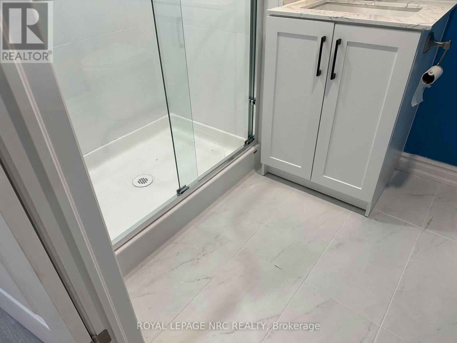 LOWER-35 O'mara Drive, St. Catharines, ON, L2M 1V3 - 13