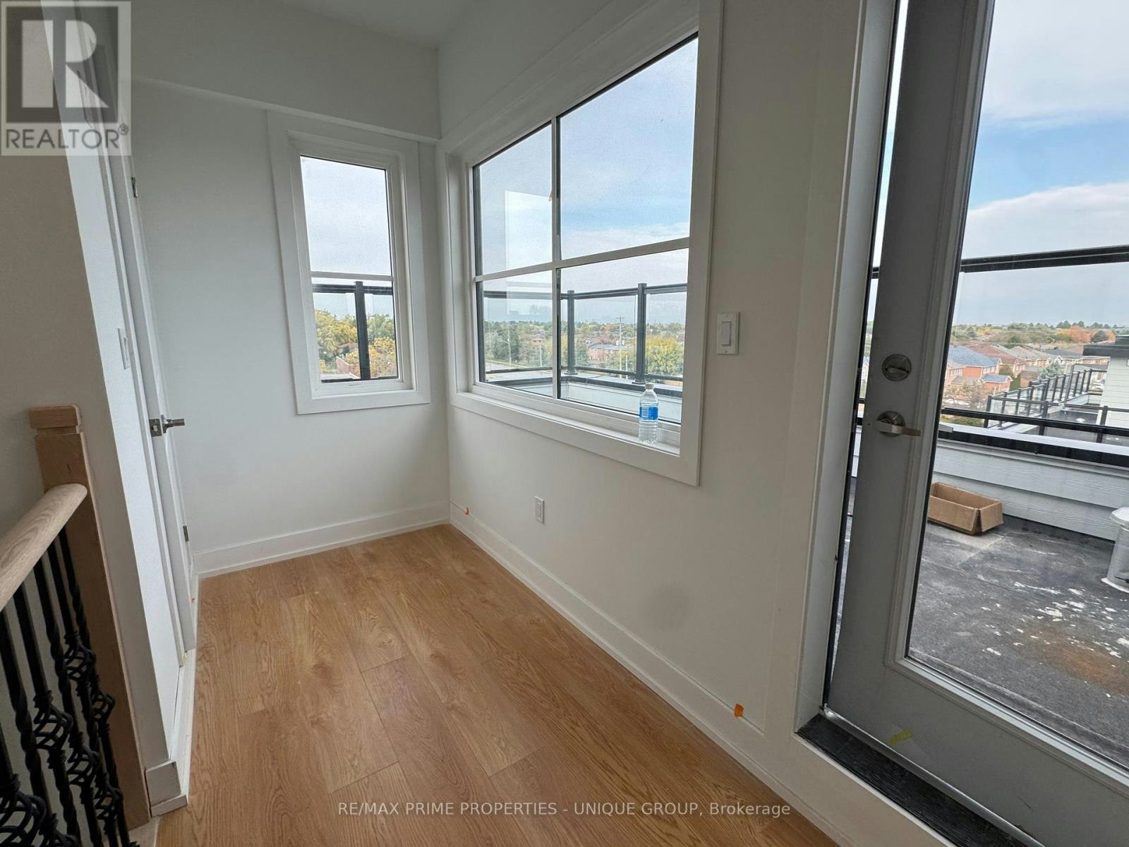 102-1 Comely Way, Markham, ON, L3R 2L8 - 7