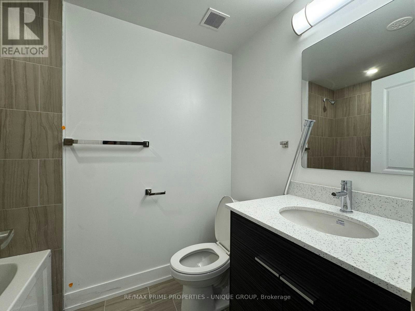 102-1 Comely Way, Markham, ON, L3R 2L8 - 12