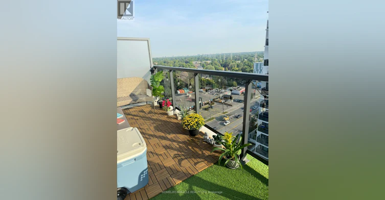 30 Samuel Wood Way N, Toronto, ON, M9B 0C9 - 9