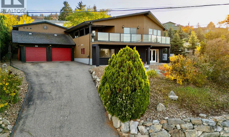 152 Lindsay Road