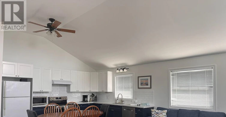 201 Shore Lane, Wasaga Beach, ON, L9Z 2J3 - 3