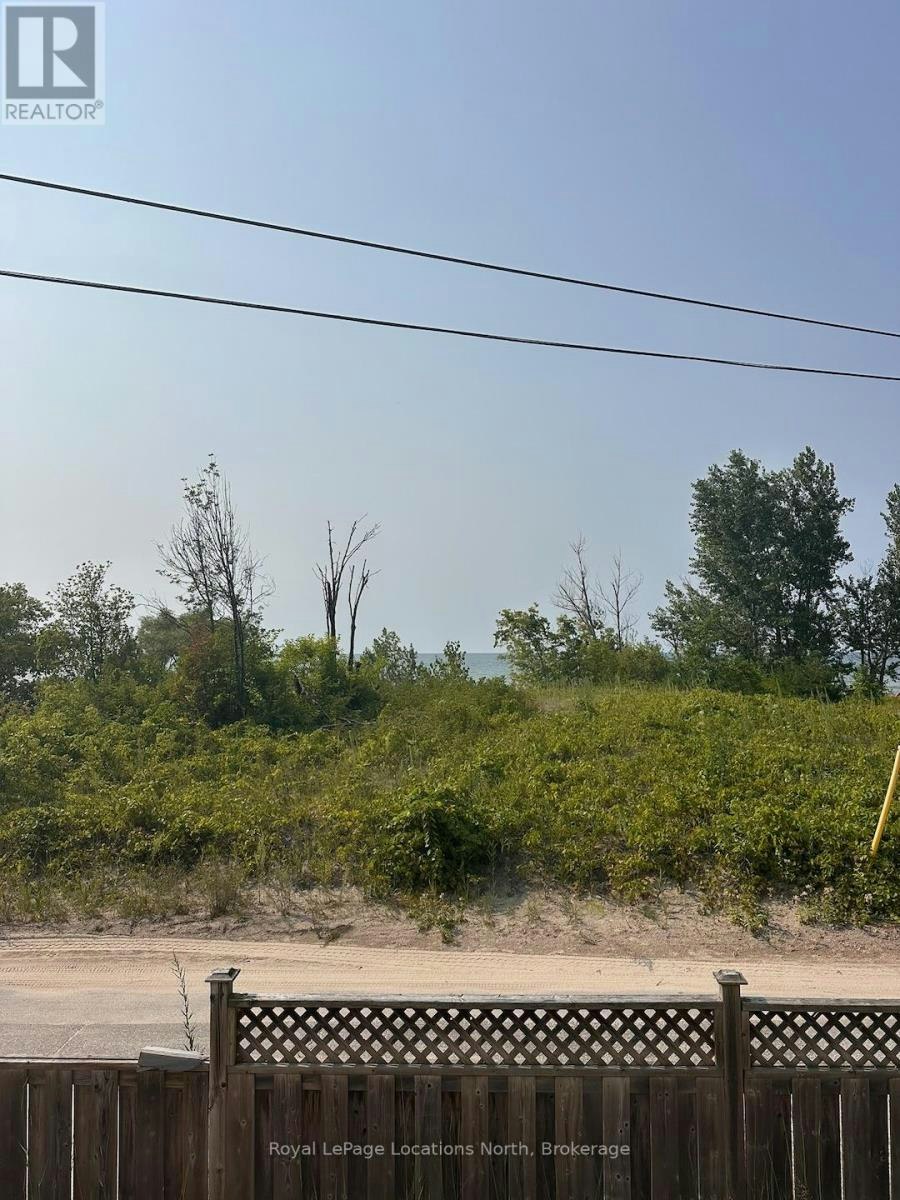 201 Shore Lane, Wasaga Beach, ON, L9Z 2J3 - 14