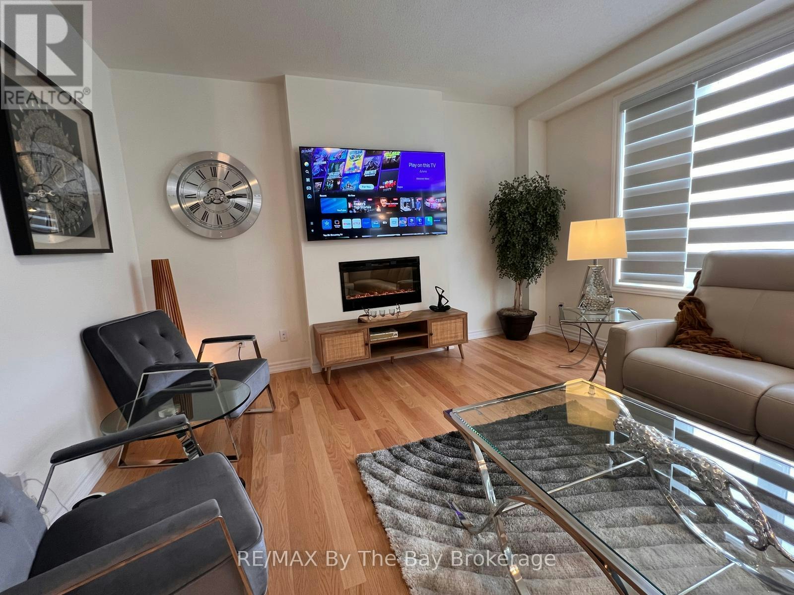 46 Rosanne Circle, Wasaga Beach, ON, L9Z 0N3 - 10