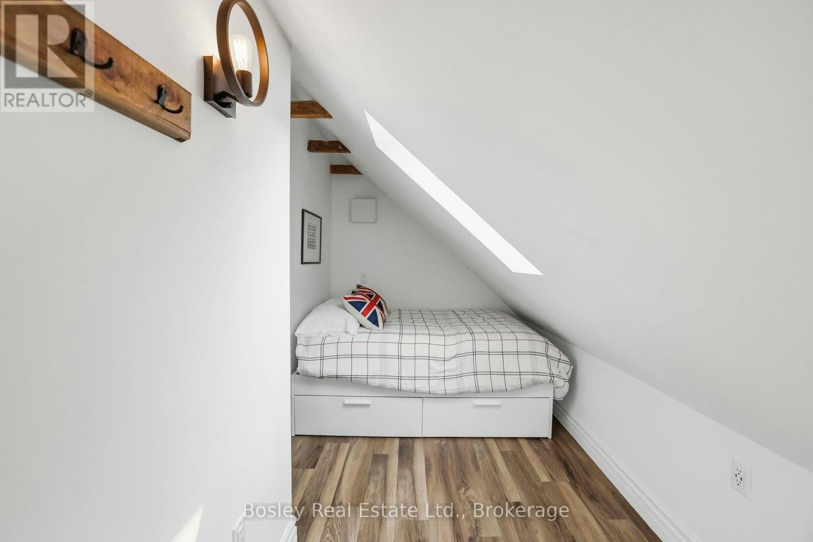 202 Pine Street, Collingwood, ON, L9Z 2P2 - 38