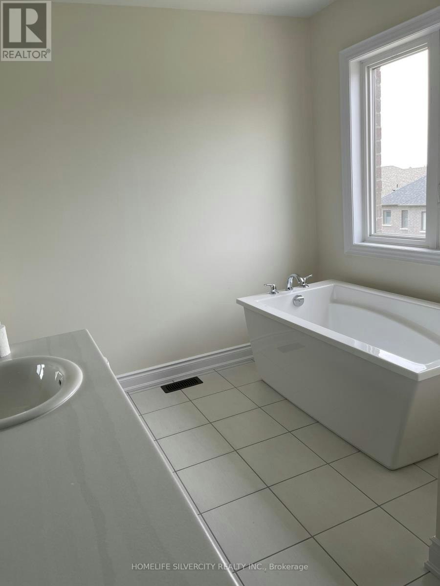 138 Kennedy Boulevard, New Tecumseth, ON, L9R 0W1 - 9