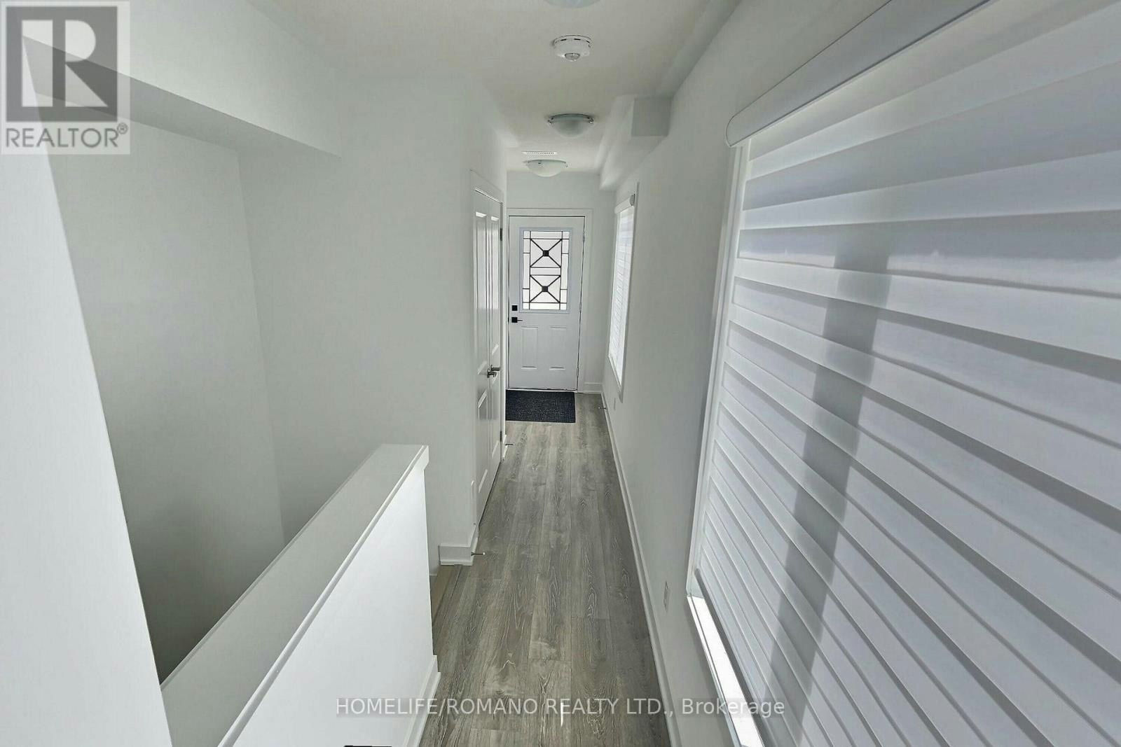40 Covington Crescent, Whitchurch-Stouffville, ON, L4A 4W8 - 2